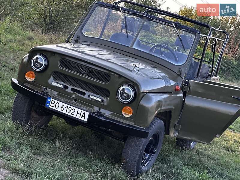 Внедорожник / Кроссовер УАЗ 469 1987 в 