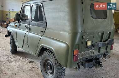 Внедорожник / Кроссовер УАЗ 469 1980 в 