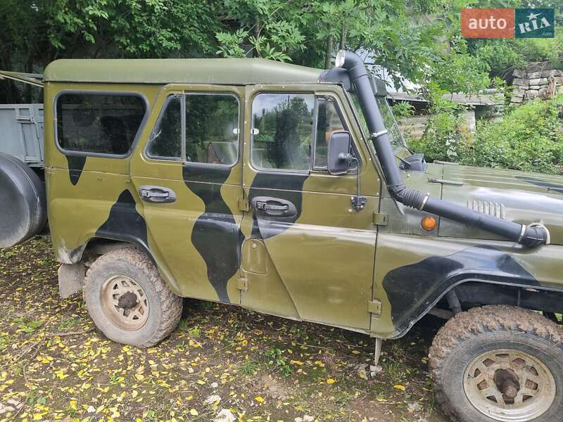 Внедорожник / Кроссовер УАЗ 469 1990 в Хмельницком