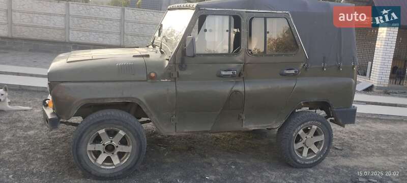 Пикап УАЗ 469 1983 в Коростышеве
