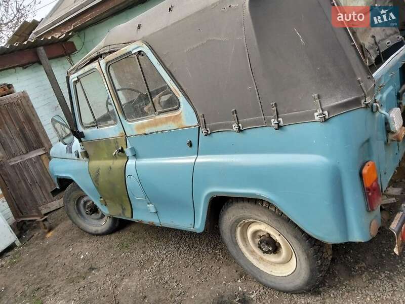 УАЗ 469 1995 УАЗ 469 1995