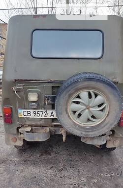 Позашляховик / Кросовер УАЗ 469Б 1975 в Чернігові