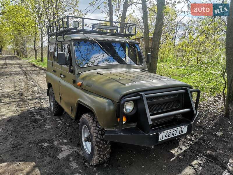 Позашляховик / Кросовер УАЗ 469Б 1974 в Старій Вижівці