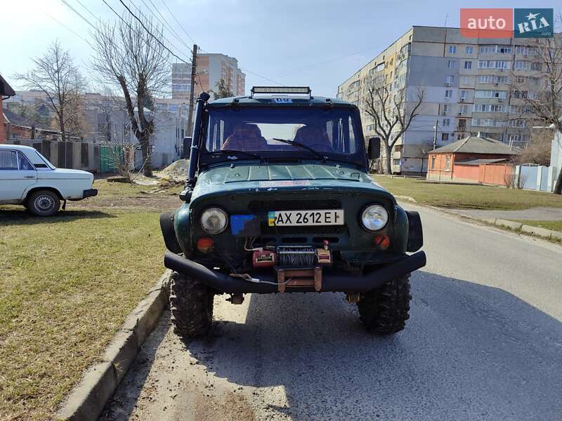 Позашляховик / Кросовер УАЗ 469Б 1977 в Харкові