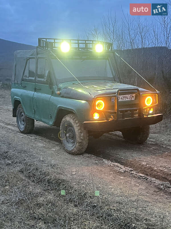 Внедорожник / Кроссовер УАЗ 469Б 1989 в 