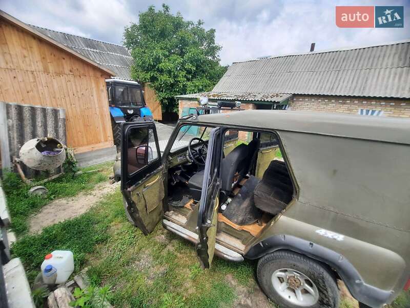 Внедорожник / Кроссовер УАЗ 469Б 1982 в Иванкове