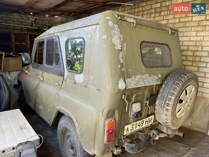 Внедорожник / Кроссовер УАЗ 469Б 1975 в 