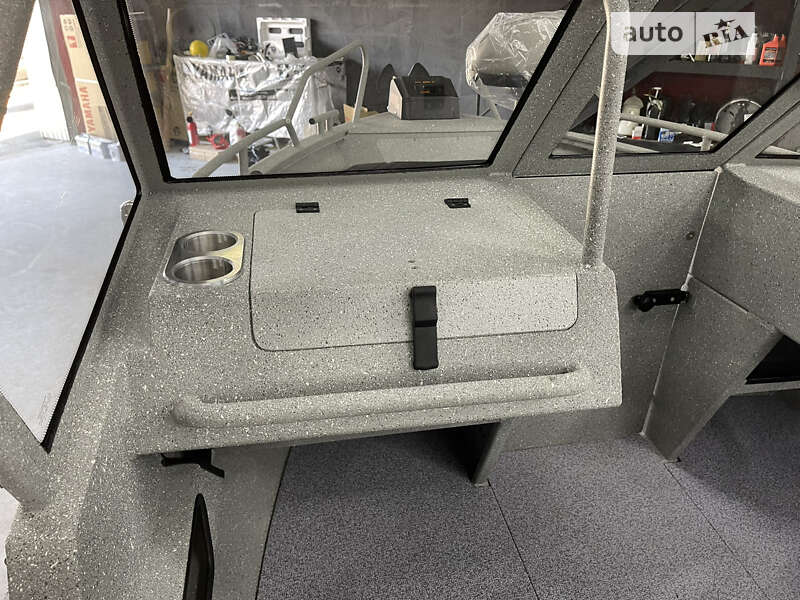 Лодка UMS 460 2024 в Киеве