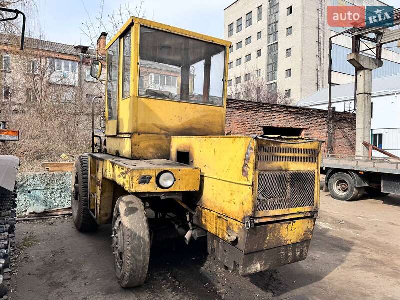 Другая спецтехника UN 053 1991 в 