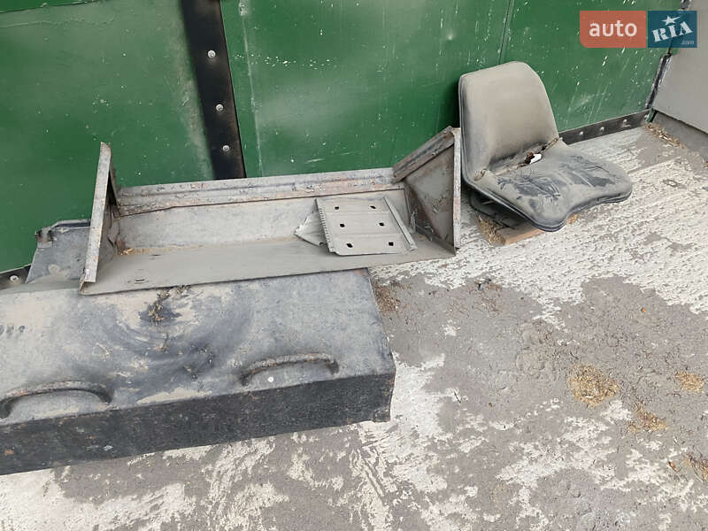 Минипогрузчик UNC 060 1992 в Ужгороде