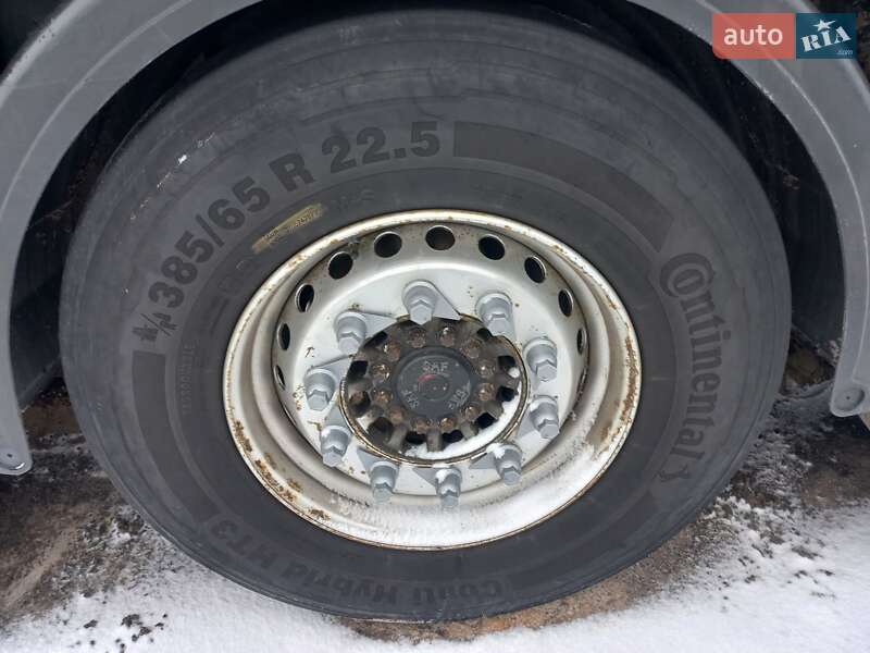 Самосвал полуприцеп United Trailers 6017 2003 в Лубнах