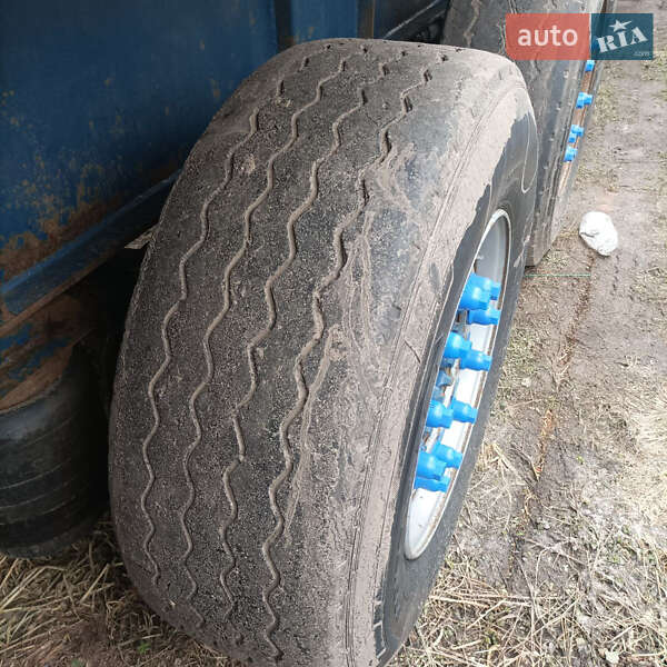 Самоскид напівпричіп United Trailers 804277 2005 в Ніжині