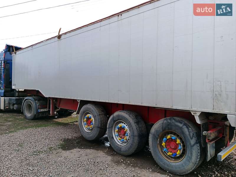 Самоскид напівпричіп United Trailers 804277 2007 в Іллінцях