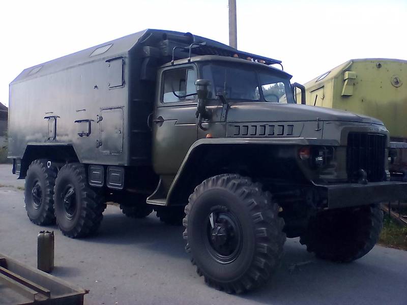 Вахтовый автомобиль / Кунг Урал 4320 1990 в 