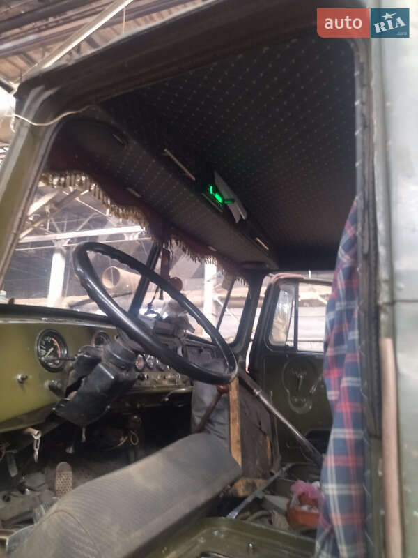 Лесовоз / Сортиментовоз Урал 4320 1989 в Межгорье фото 5 Лесовоз / Сортиментовоз Урал 4320 1989 в Межгорье