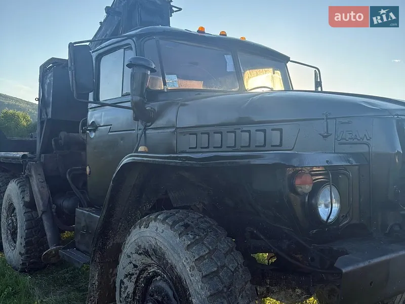Урал 4320 1988