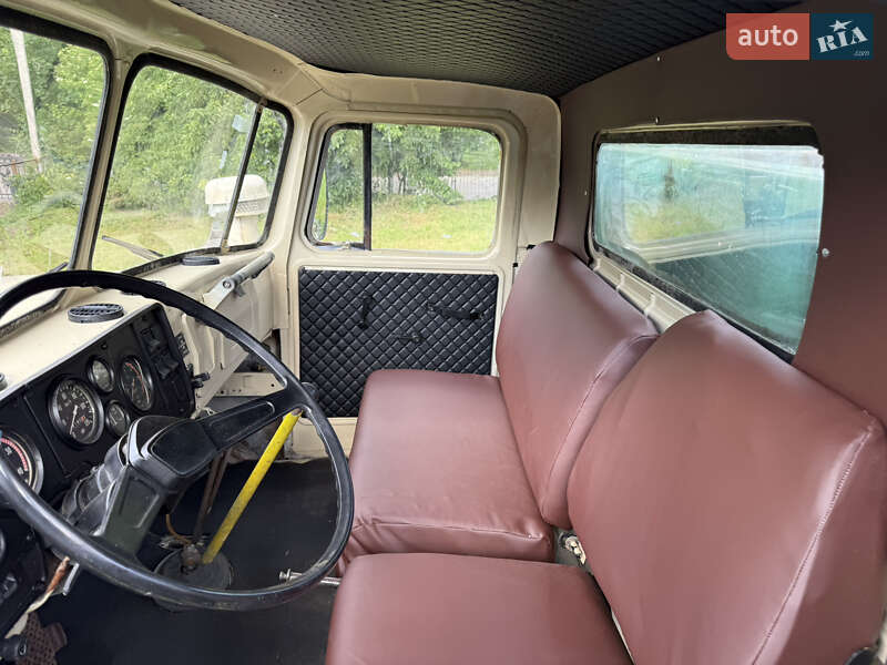 Самосвал Урал 5557 1991 в Тернополе