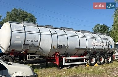 Цистерна полуприцеп Van Hool 34-TP 1994 в Черновцах