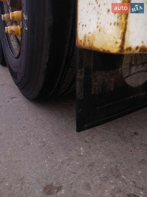 Контейнеровоз напівпричіп Van Hool 3B0062 2004 в Одесі