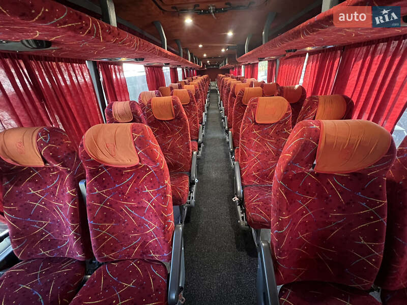 Туристичний / Міжміський автобус Van Hool 927 2001 в Одесі