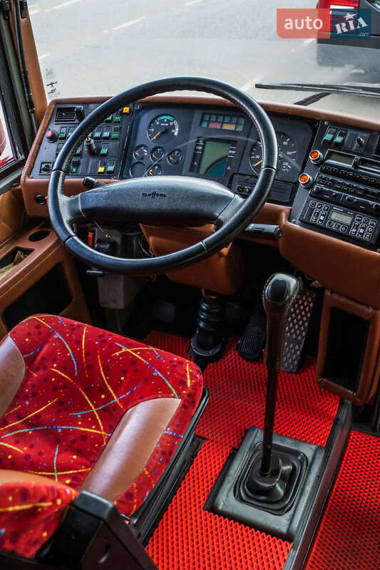 Туристичний / Міжміський автобус Van Hool 927 2001 в Одесі