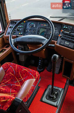 Туристический / Междугородний автобус Van Hool 927 2001 в 