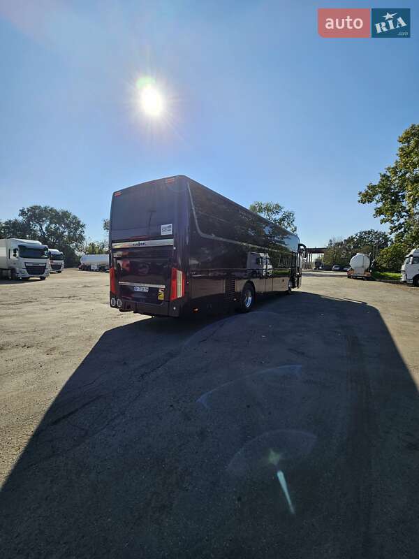 Туристический / Междугородний автобус Van Hool Acron 2013 в Измаиле