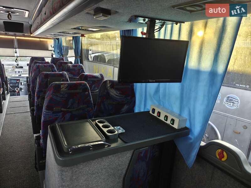 Туристичний / Міжміський автобус Van Hool Acron 2000 в Дніпрі фото 10 Туристичний / Міжміський автобус Van Hool Acron 2000 в Дніпрі