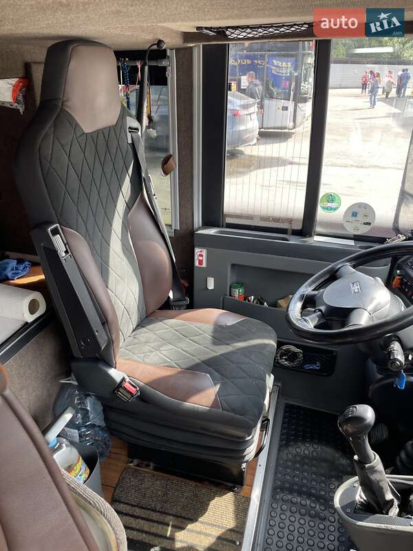 Туристичний / Міжміський автобус Van Hool Altano 2011 в Львові