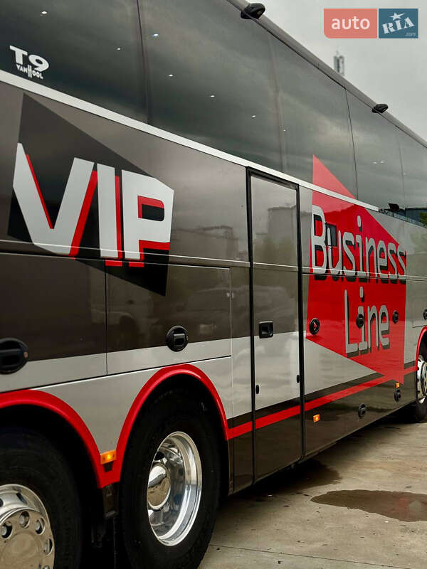 Туристичний / Міжміський автобус Van Hool Astron 2006 в Чернівцях