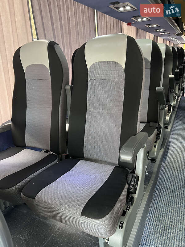 Туристичний / Міжміський автобус Van Hool Astron 2010 в Києві