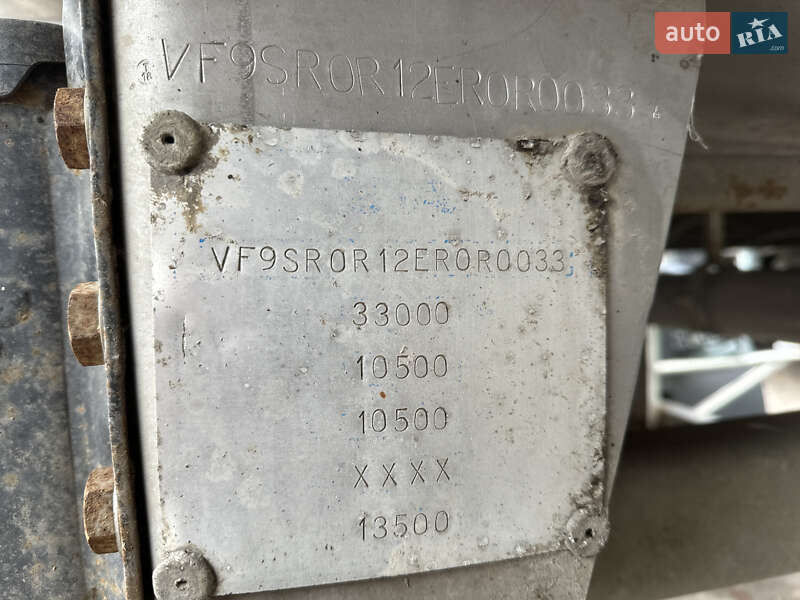 Цистерна полуприцеп Van Hool T300 2001 в Виннице