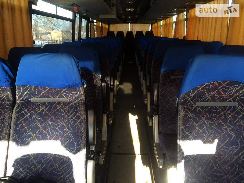 Туристичний / Міжміський автобус Van Hool T815 1998 в Чернівцях