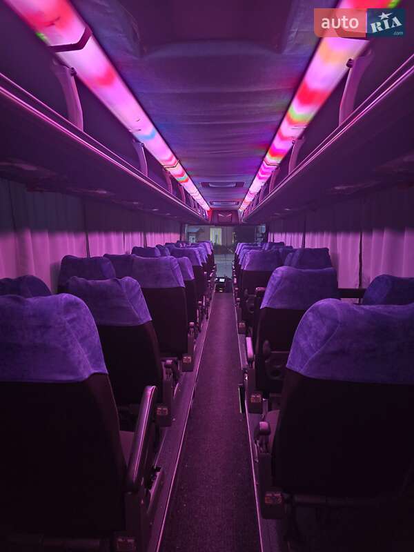 Туристический / Междугородний автобус Van Hool T917 Astron 2004 в Львове фото 10 Туристический / Междугородний автобус Van Hool T917 Astron 2004 в Львове