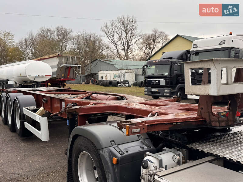 Контейнеровоз напівпричіп Van Hool Tank Container 2003 в Чернівцях фото 2 Контейнеровоз напівпричіп Van Hool Tank Container 2003 в Чернівцях