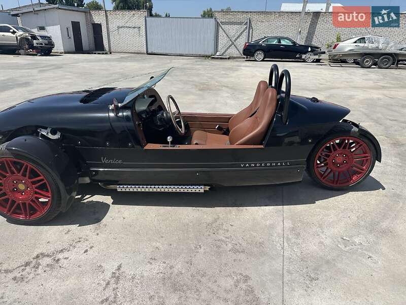 Трайк Vanderhall Venice Speedster 2019 в Киеве фото 15 Трайк Vanderhall Venice Speedster 2019 в Киеве