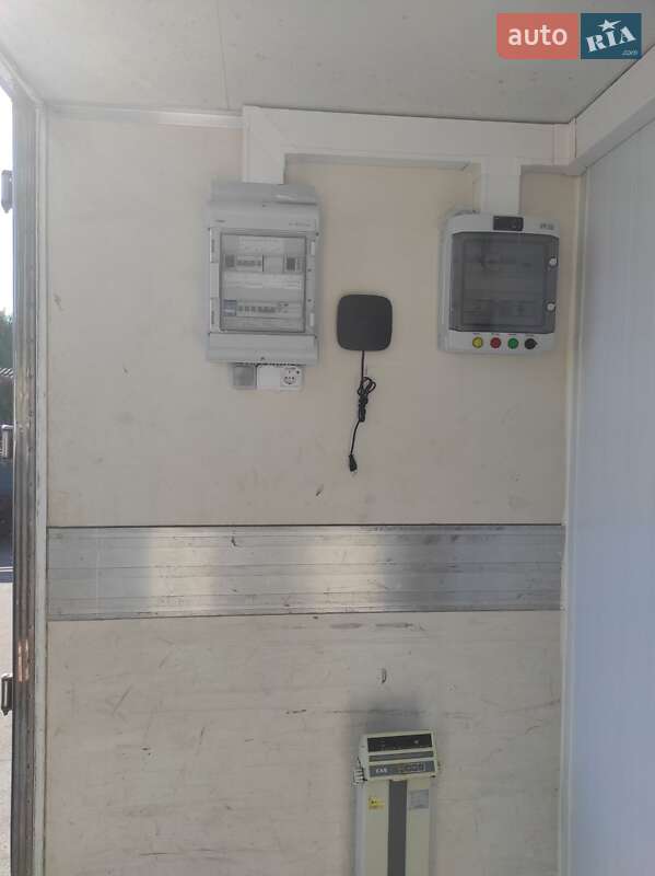 Изотермическая будка ВАРЗ НПВ 2008 в Луцке