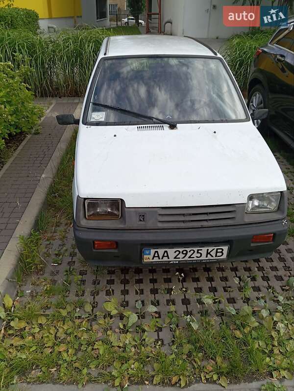 Хэтчбек ВАЗ / Lada 1111 Ока 2004 в Киеве