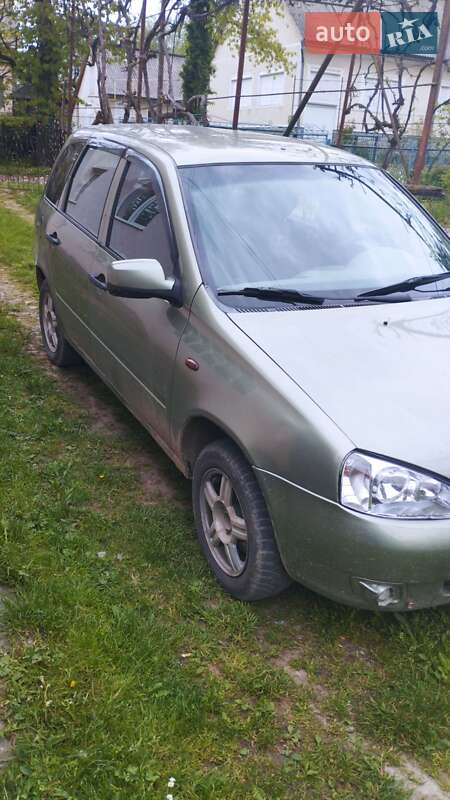 Универсал ВАЗ / Lada 1117 Калина 2011 в Хусте