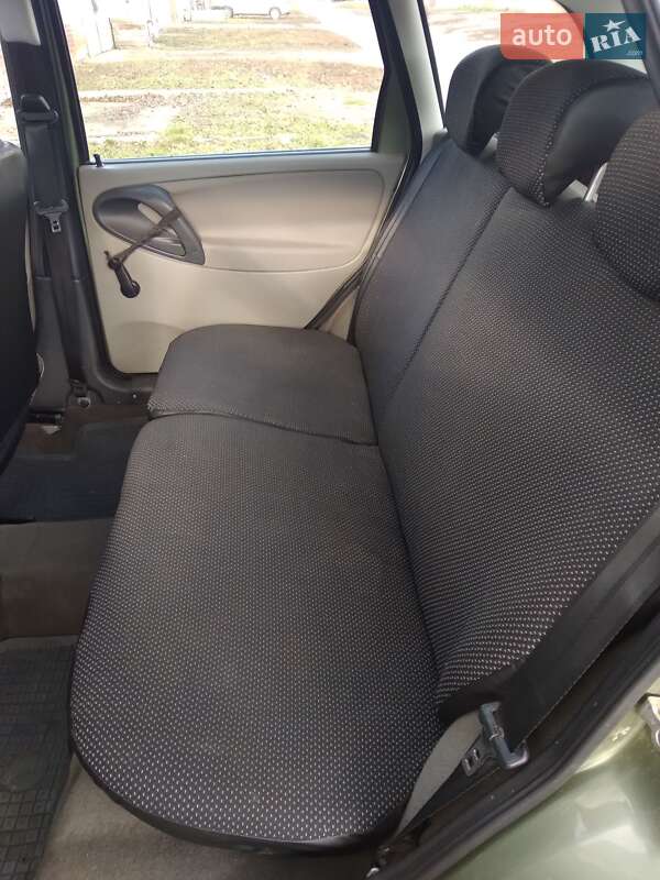 Универсал ВАЗ / Lada 1117 Калина 2011 в Прилуках фото 5 Универсал ВАЗ / Lada 1117 Калина 2011 в Прилуках