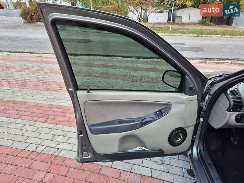 Универсал ВАЗ / Lada 1117 Калина 2008 в Запорожье