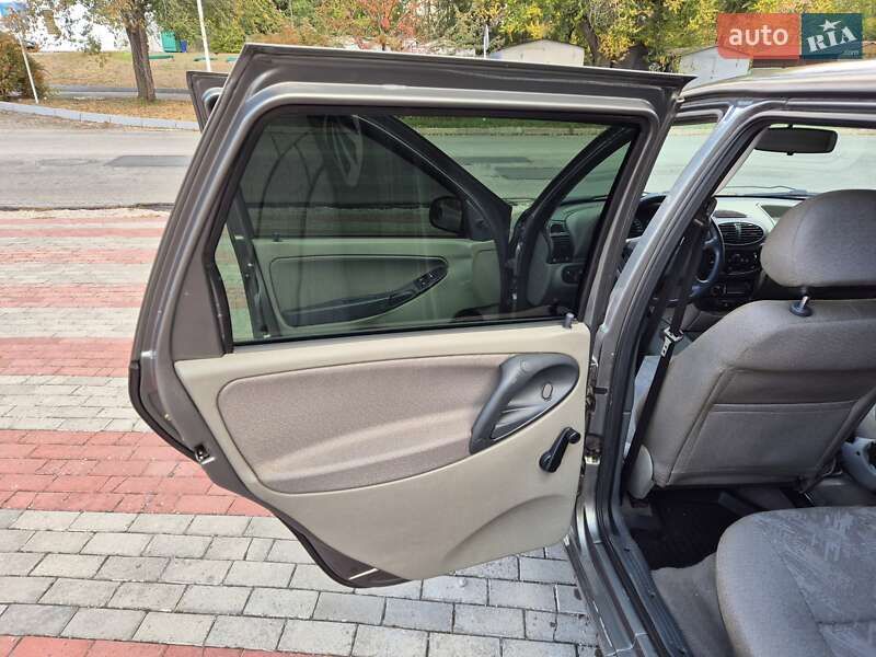 Универсал ВАЗ / Lada 1117 Калина 2008 в Запорожье