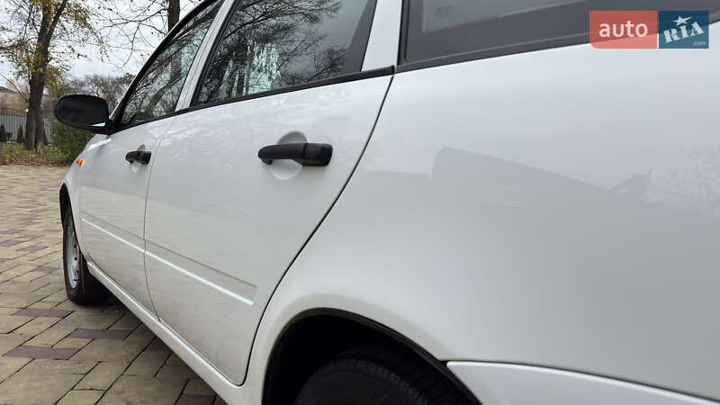 Универсал ВАЗ / Lada 1117 Калина 2009 в Кременчуге