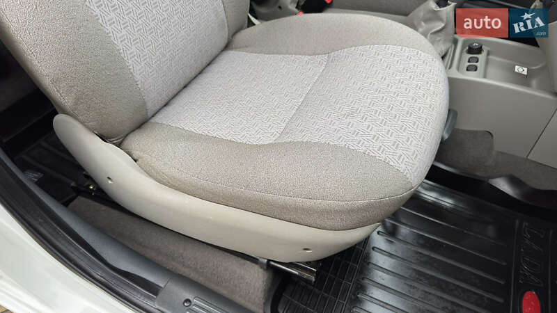 Универсал ВАЗ / Lada 1117 Калина 2009 в Кременчуге