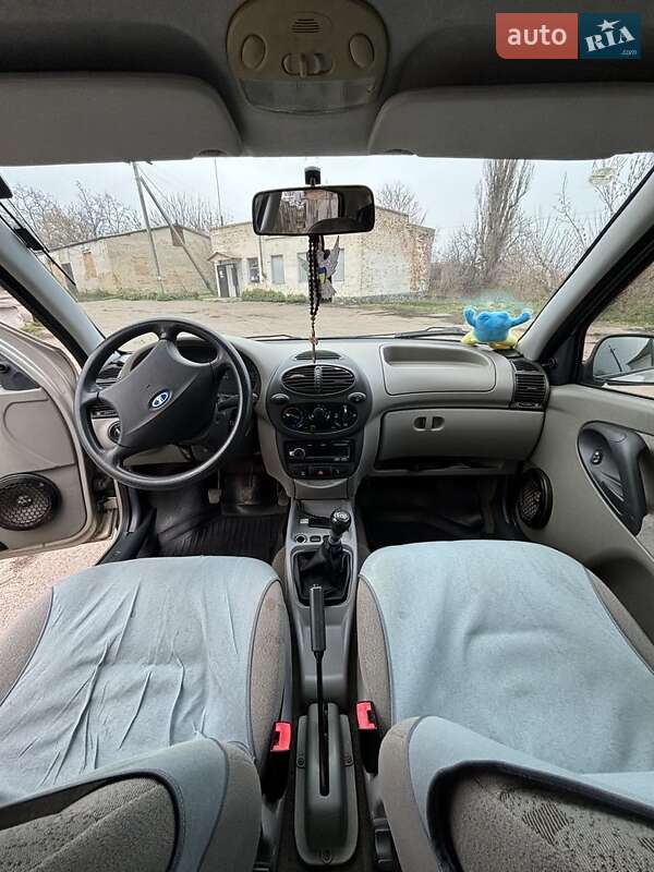 Универсал ВАЗ / Lada 1117 Калина 2007 в Александрие