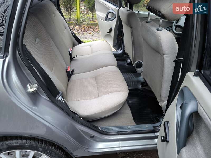 Универсал ВАЗ / Lada 1117 Калина 2010 в Казатине