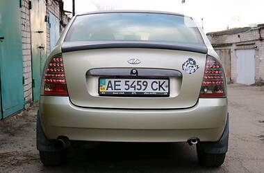 Седан ВАЗ 1118 Калина 2008 в 