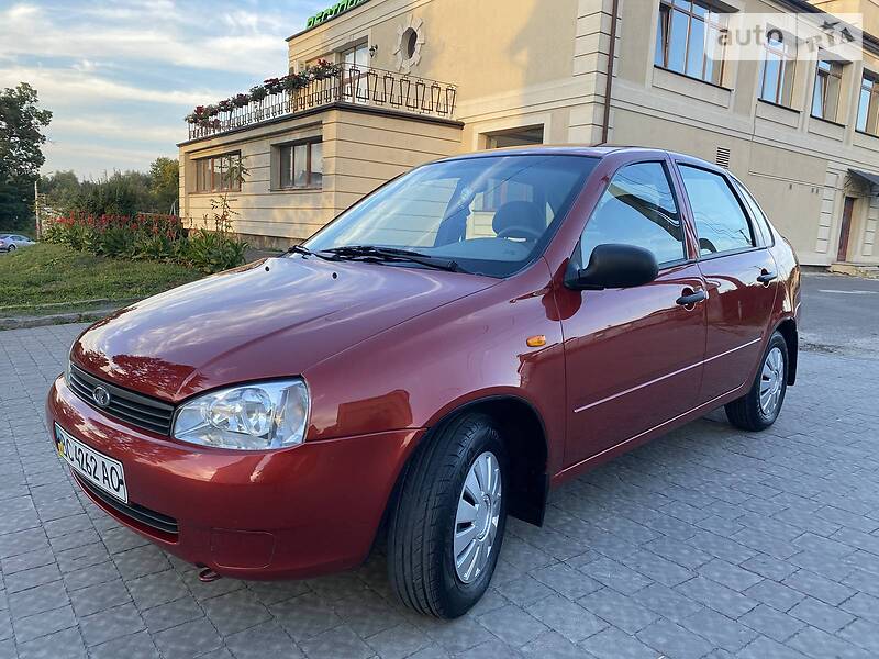 Седан ВАЗ / Lada 1118 Калина 2006 в Львове