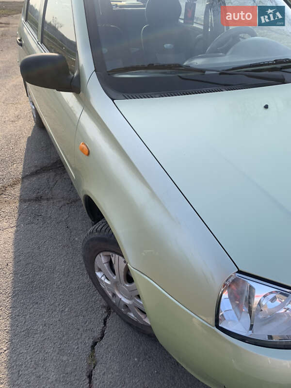 Седан ВАЗ / Lada 1118 Калина 2006 в Береговому