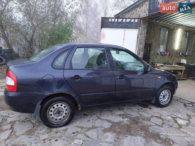 Седан ВАЗ / Lada 1118 Калина 2008 в Ужгороде
